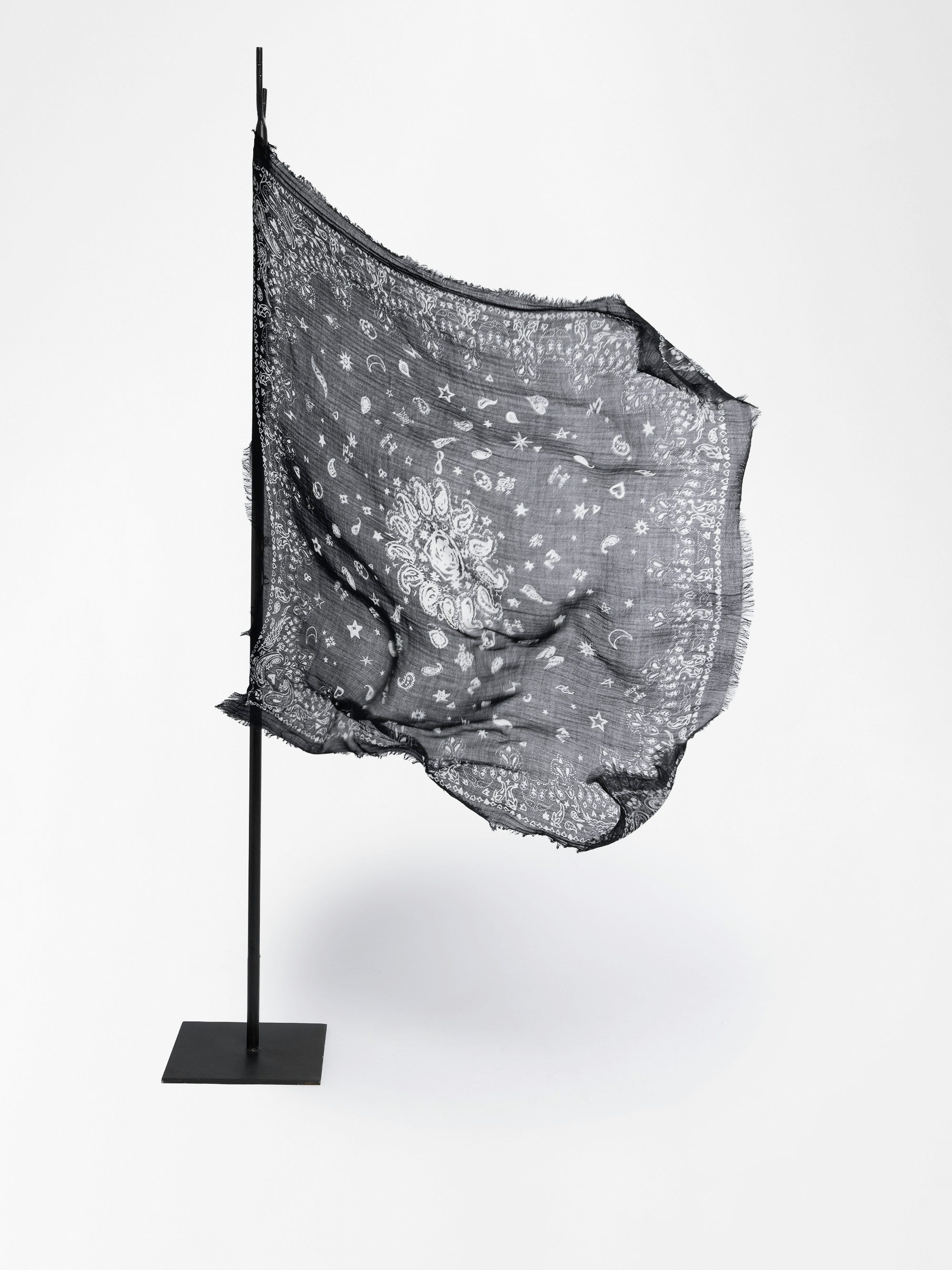 Nuage Bandana Scarf - Feather cashmere scarf with bandana print.